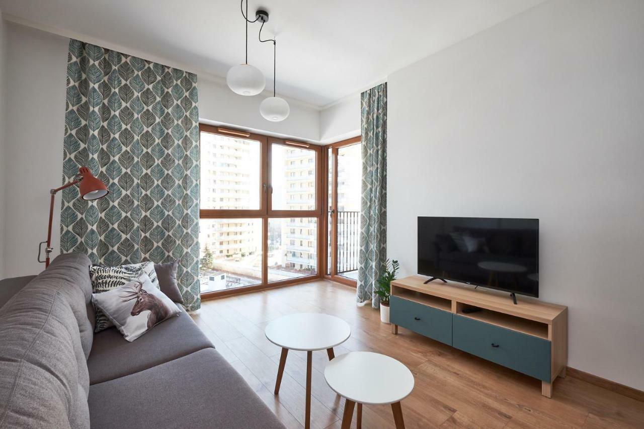 Modern Apartment In วอร์ซอ ภายนอก รูปภาพ